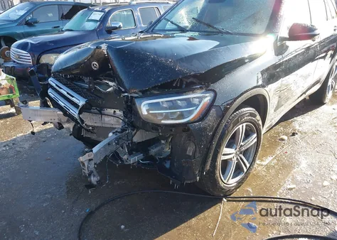 2022 Mercedes-Benz Glc 300 4Matic Suv z USA, uszkodzony, nr VIN W1N0G8EB5NV326836